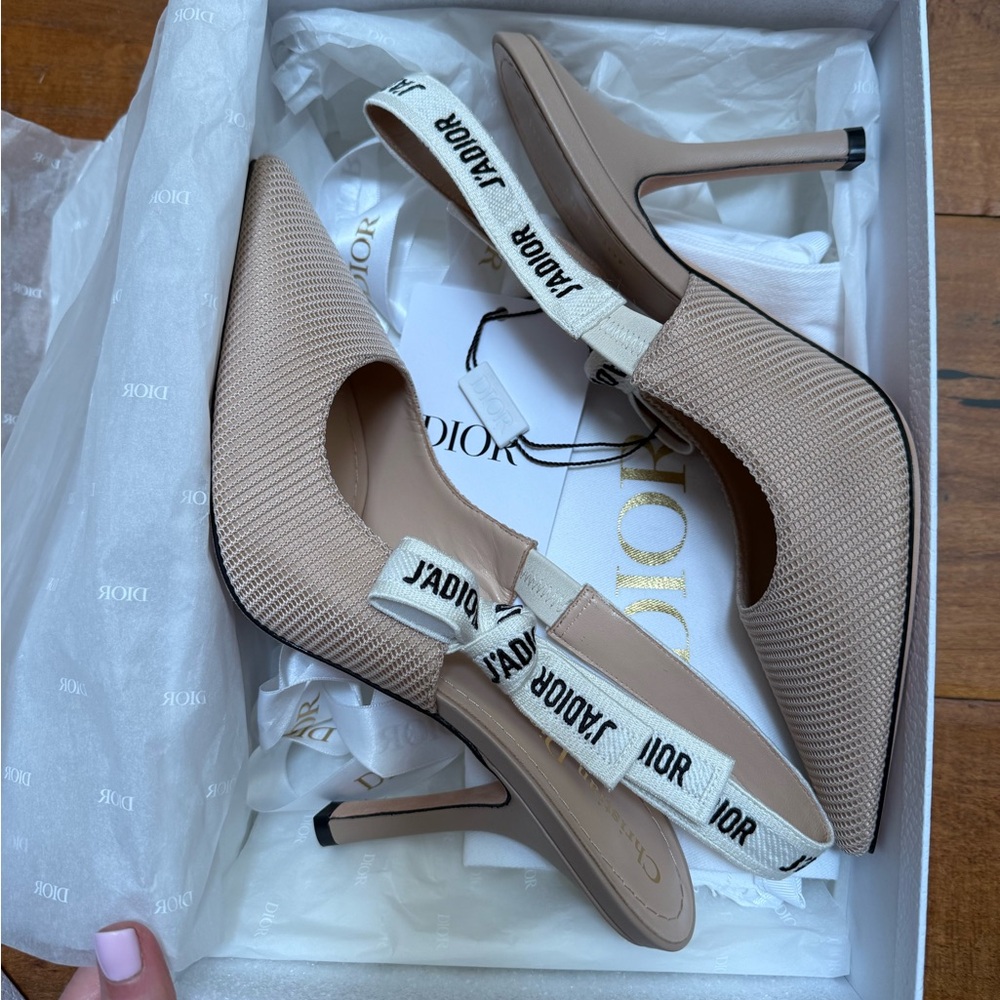 Dior- J’adior slingback pump Nude